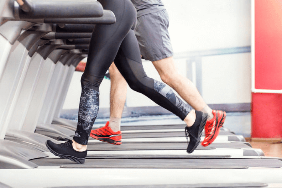 develop a fitness plan for a slim waist using a treadmill